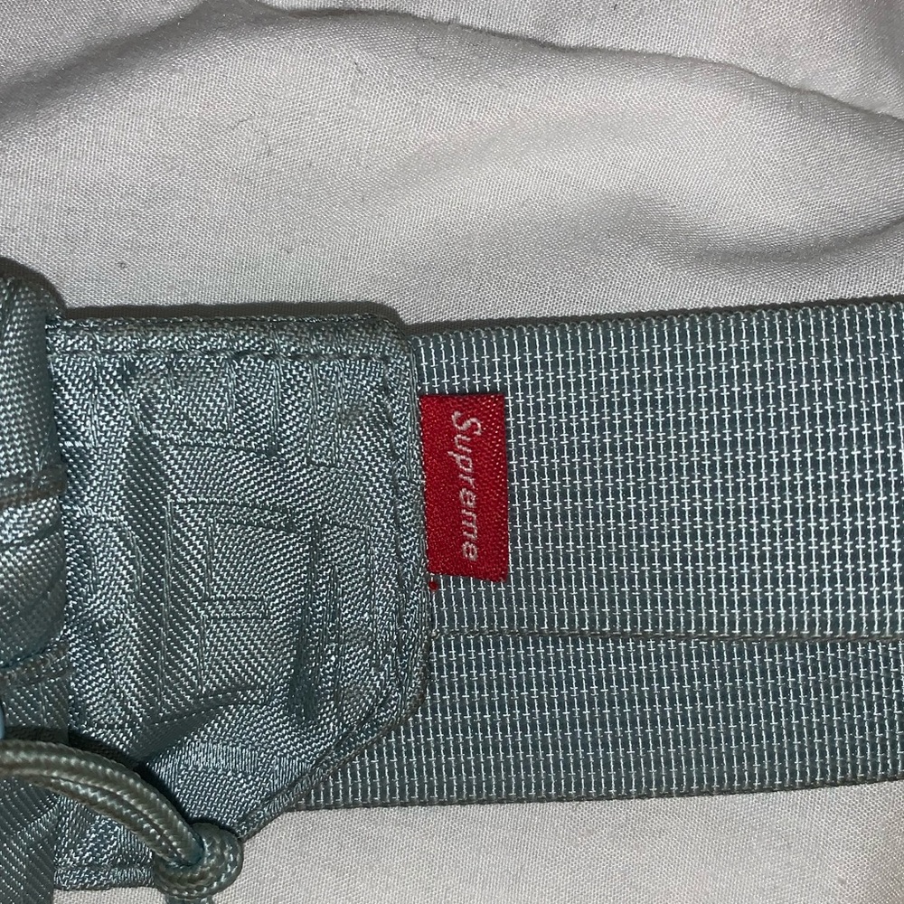 Supreme Waist Bag (Fanny Pack) - Picture 2 of 7